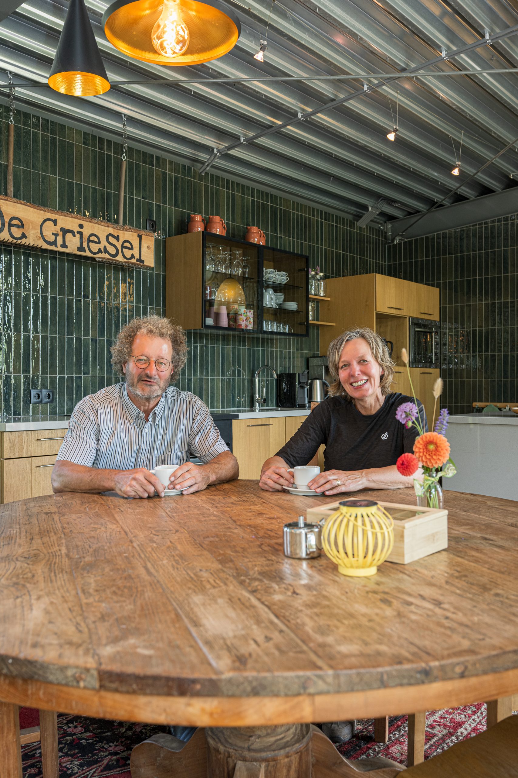 Thuis genieten: binnenkijken & inspiratie voor huis en tuin